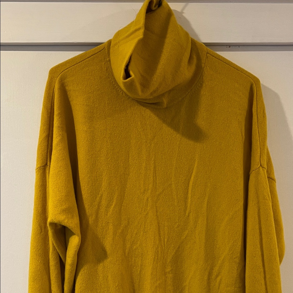 Women’s mustard cashmere turtleneck